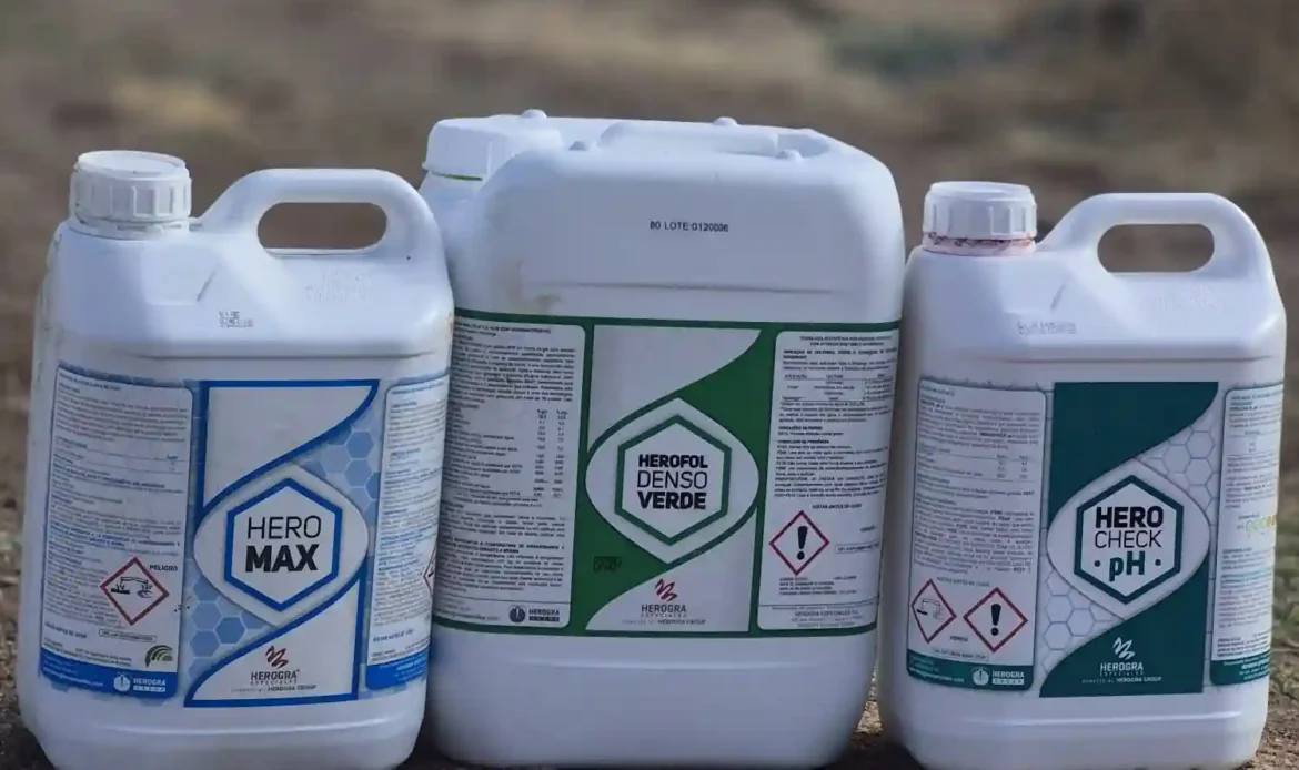 A Agritech realizou uma aplicação de nutrientes Herogra Group num olival recorrendo ao DJI Agras T100, garantindo uma distribuição uniforme, rápida e precisa.